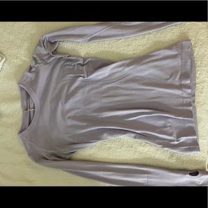Lavender lululemon top sz 8